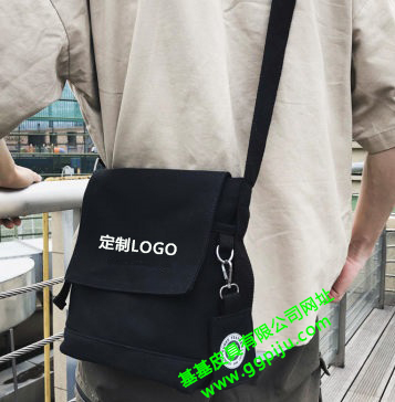 男式休閑斜挎帆布包
